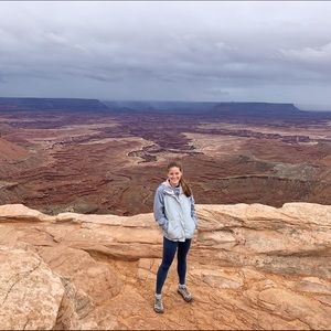 Meet your Posher, Mallory